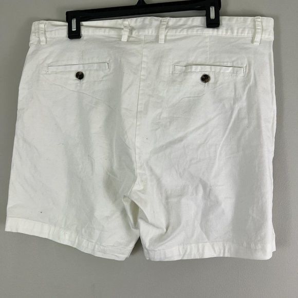NWOT SLATE & STONE White Khaki Shorts (36) - Picture 4 of 8